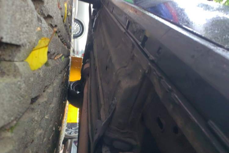 Used Renault Koleos 2013 2.5L Two-Wheel Drive Comfort Edition Chassis Rear Left