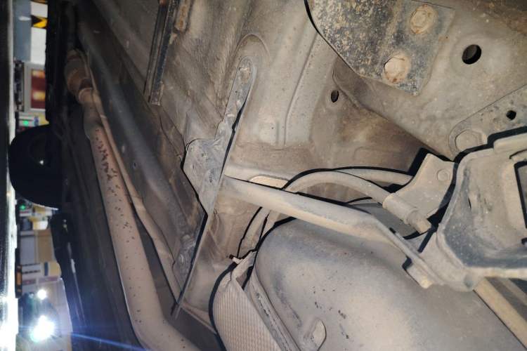 Used Renault Koleos 2013 2.5L Two-Wheel-Drive Luxury Edition Chassis Rear Left