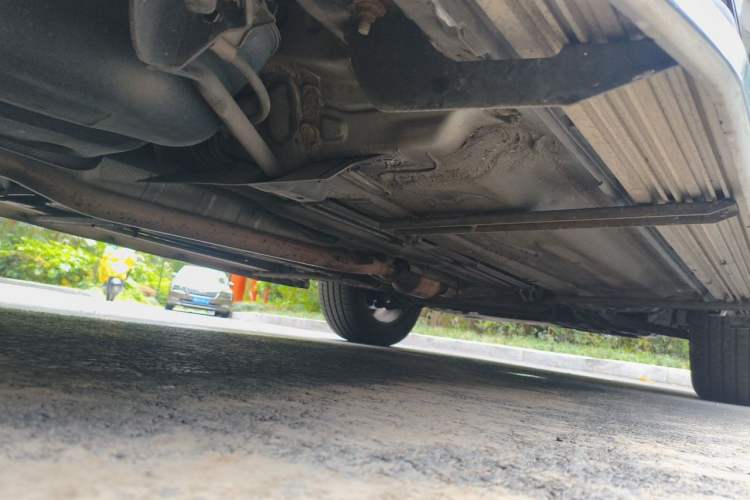 Used Renault Koleos 2013 2.5L 4x4 Comfort Edition Chassis Rear Right