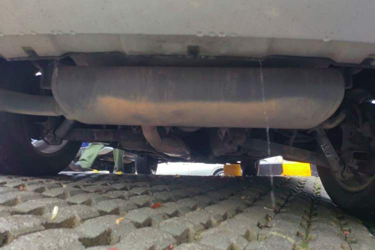 Used Renault Koleos 2013 2.5L Two-Wheel Drive Comfort Edition Chassis Rear