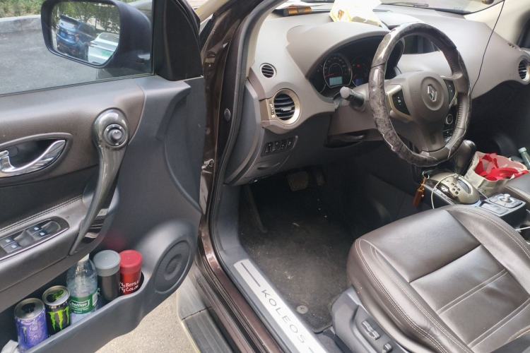 Used Renault Koleos 2013 2.5L 4x4 Comfort Edition Driver Seat