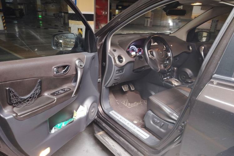 Used Renault Koleos 2013 2.5L Two-Wheel-Drive Luxury Edition Driver Seat