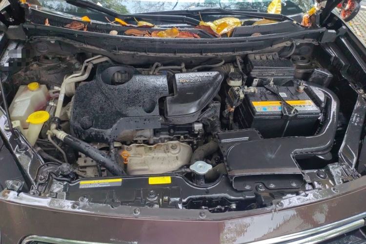 Used Renault Koleos 2013 2.5L Two-Wheel Drive Comfort Edition Engine Bay