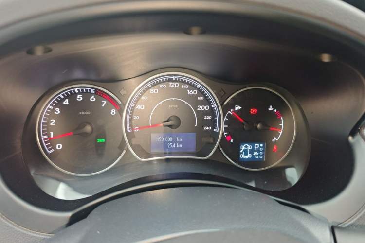 Used Renault Koleos 2013 2.5L 4x4 Comfort Edition Instrument Cluster
