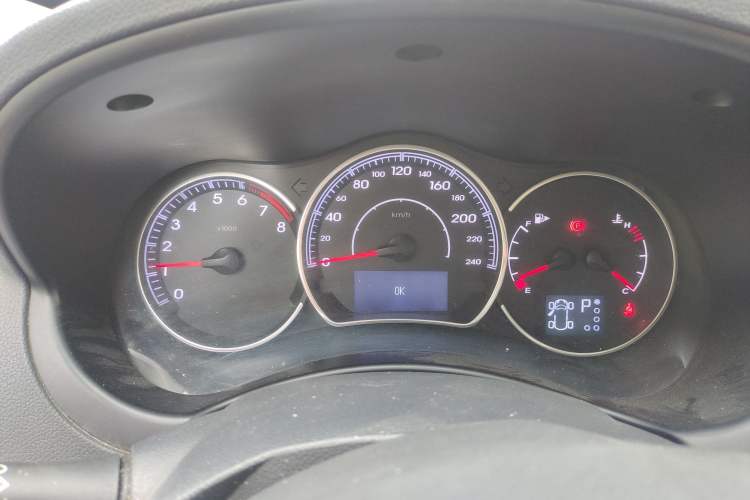 Used Renault Koleos 2013 2.5L 4x4 Comfort Edition Instrument Cluster
