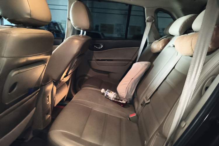 Used Renault Koleos 2013 2.5L 4x4 Comfort Edition Left Rear Seat