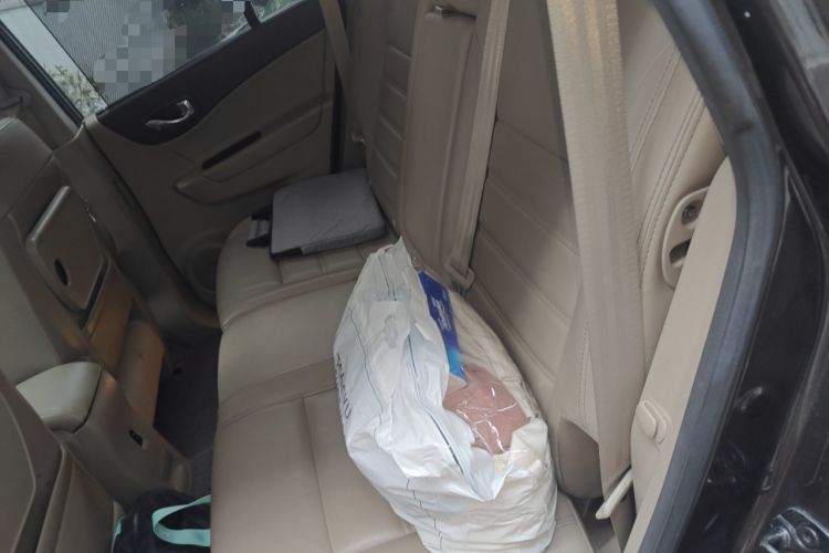 Used Renault Koleos 2013 2.5L Two-Wheel Drive Comfort Edition Left Rear Seat