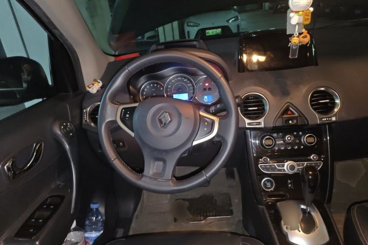 Used Renault Koleos 2013 2.5L Two-Wheel Drive Comfort Edition Steering Wheel