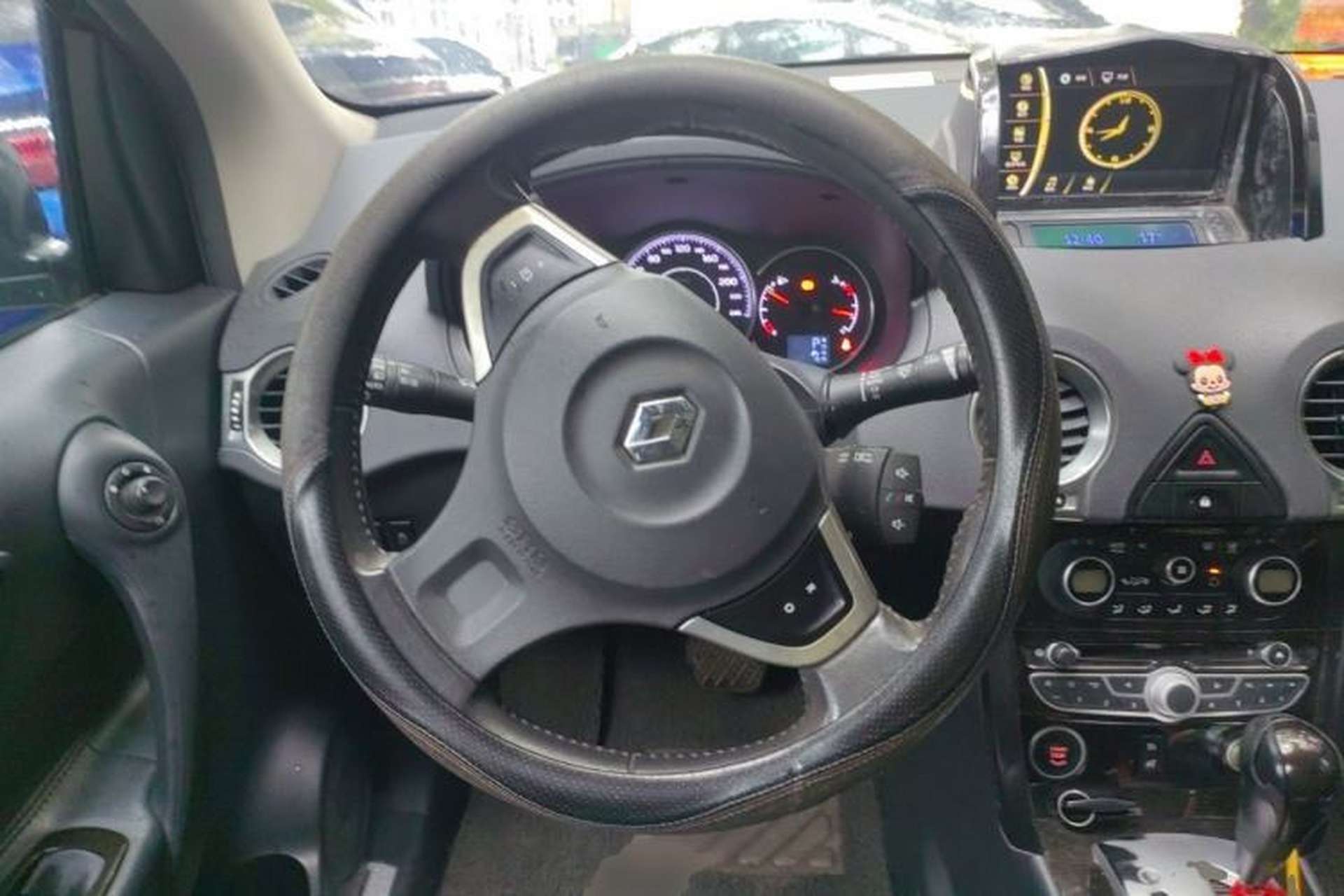 Used Renault Koleos 2013 2.5L Two-Wheel Drive Comfort Edition Steering Wheel