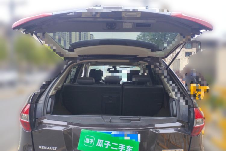 Used Renault Koleos 2013 2.5L 4x4 Comfort Edition Trunk