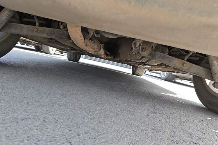 Used Renault Koleos 2013 2.5L Two-Wheel Drive Comfort Edition Chassis Rear