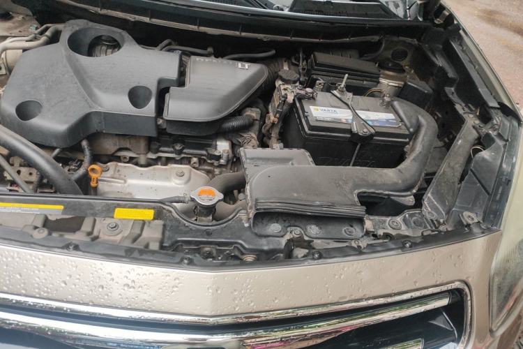 Used Renault Koleos 2013 2.5L 4x4 Urban Edition Engine Bay Left