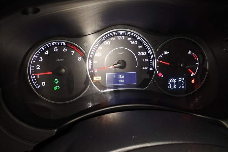 Used Renault Koleos 2013 2.5L Two-Wheel Drive Comfort Edition with Navigation Instrument Cluster