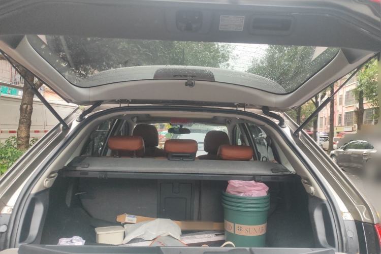 Used Renault Koleos 2013 2.5L 4x4 Urban Edition Trunk