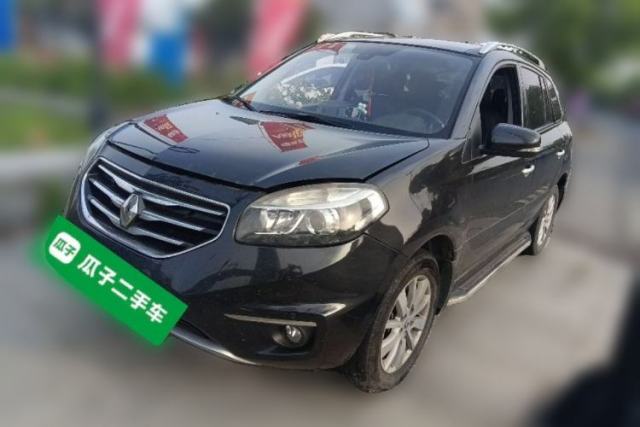 Used Renault Koleos 2013 2.5L 4x4 Comfort Edition with Navigation