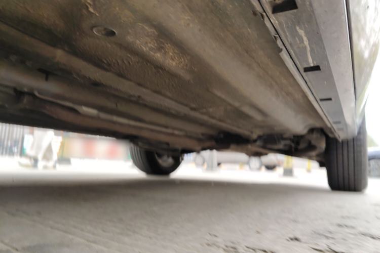 Used Renault Koleos 2013 2.5L 4x4 Comfort Edition Chassis Front Left