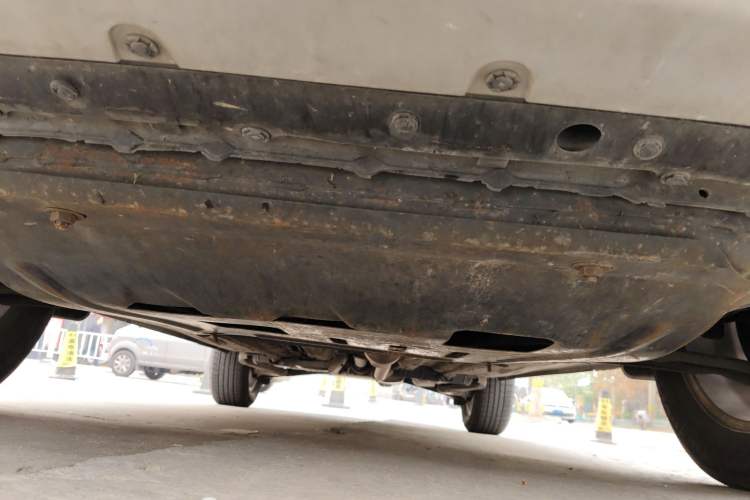 Used Renault Koleos 2013 2.5L 4x4 Comfort Edition Chassis Front