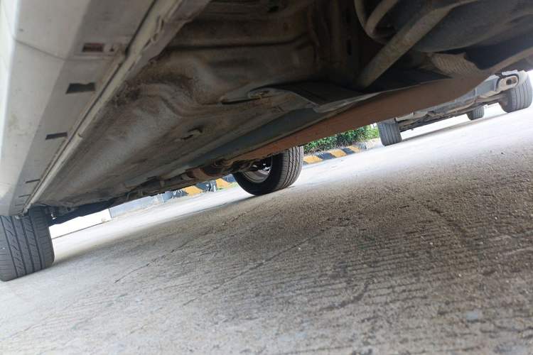 Used Renault Koleos 2013 2.5L 4x4 Comfort Edition Chassis Rear Left