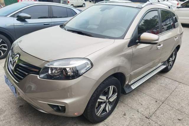 Used Renault Koleos 2013 2.5L Two-Wheel Drive Luxury Navigation Edition