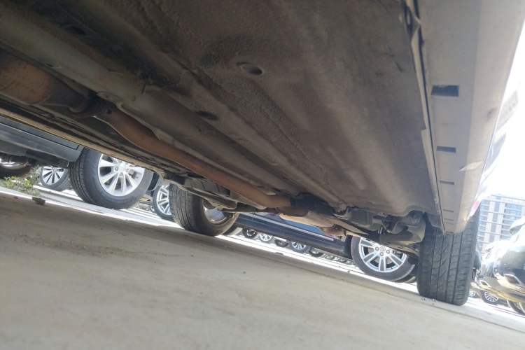 Used Renault Koleos 2013 2.5L Two-Wheel Drive Luxury Navigation Edition Left Side Sill