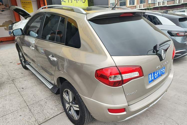 Used Renault Koleos 2013 2.5L Two-Wheel Drive Luxury Navigation Edition Rear Left 45 Deg