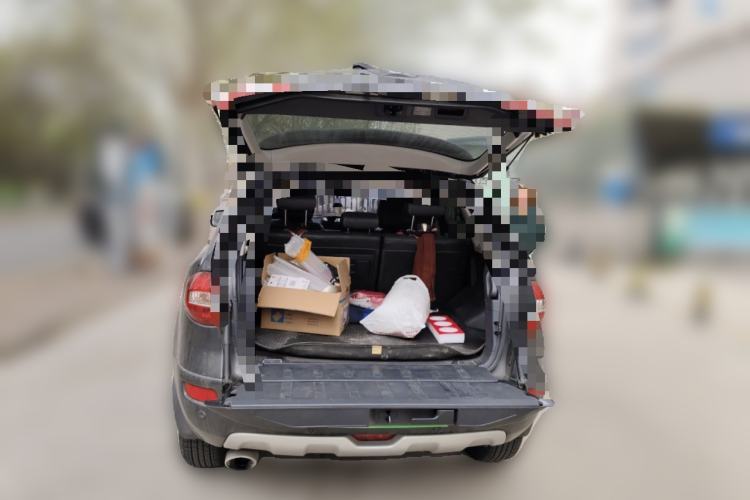 Used Renault Koleos 2013 2.5L 4x4 Comfort Edition Trunk