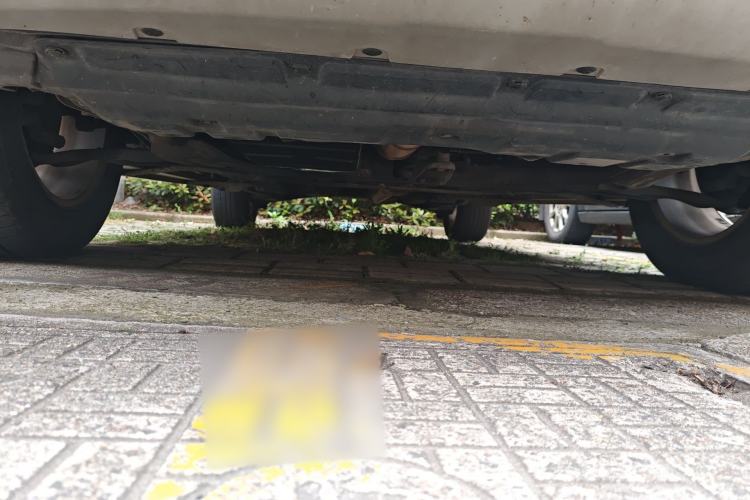 Used Renault Koleos 2013 2.5L Two-Wheel-Drive Urban Edition Chassis Front
