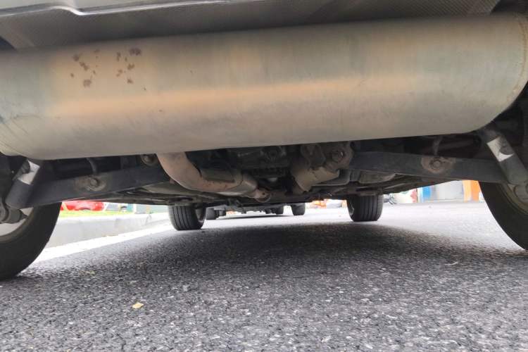 Used Renault Koleos 2013 2.5L 4x4 Comfort Edition Chassis Rear