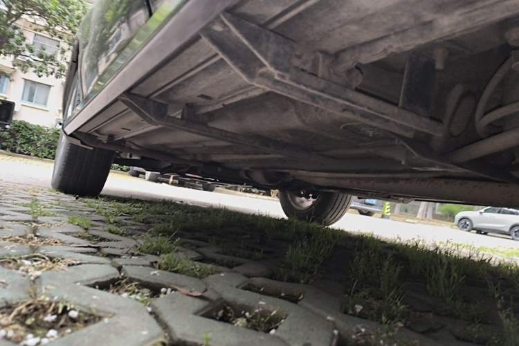Used Renault Koleos 2013 2.5L Two-Wheel Drive Comfort Edition Chassis Rear Left