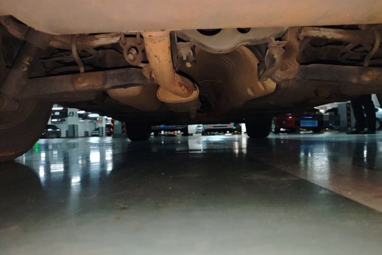 Used Renault Koleos 2013 2.5L Two-Wheel Drive Comfort Edition Chassis Rear