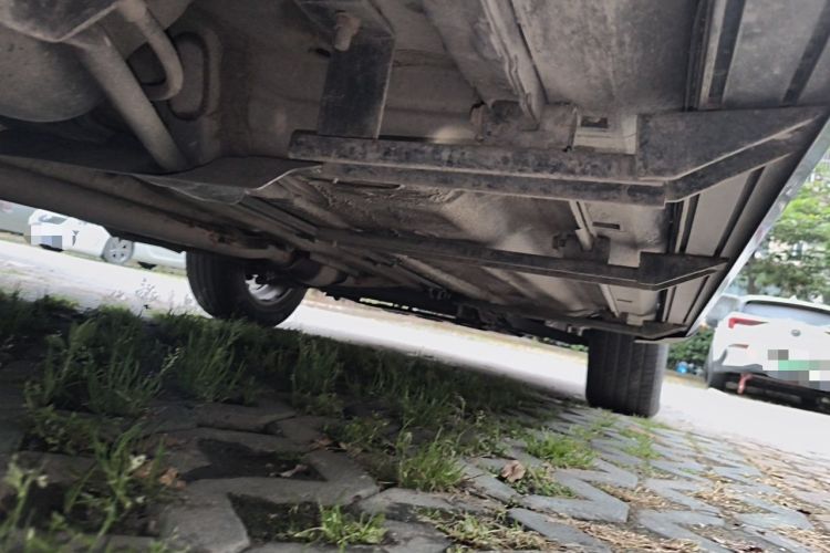 Used Renault Koleos 2013 2.5L Two-Wheel Drive Comfort Edition Chassis Rear Right