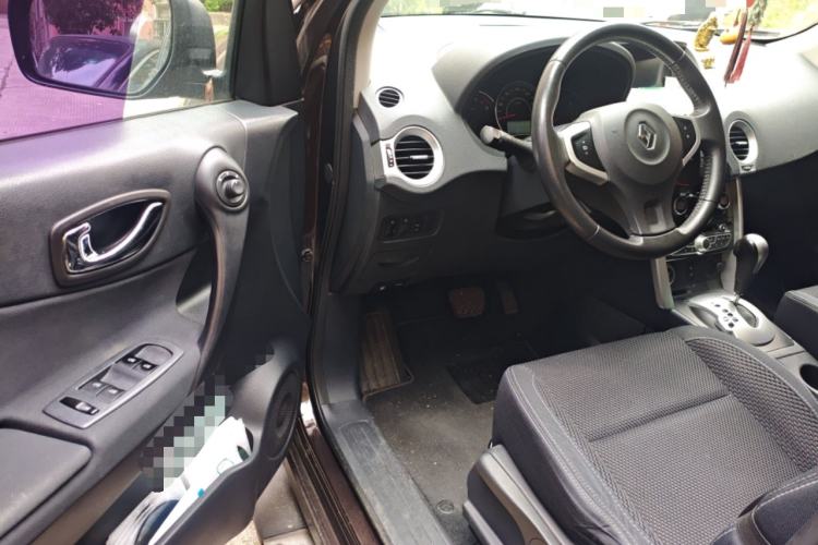 Used Renault Koleos 2013 2.5L Two-Wheel-Drive Urban Edition Driver Seat