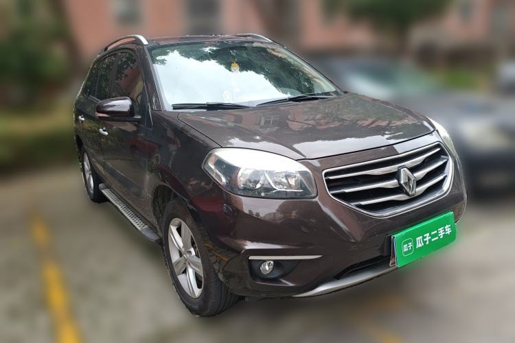 Used Renault Koleos 2013 2.5L Two-Wheel-Drive Urban Edition Front Right 45 Deg