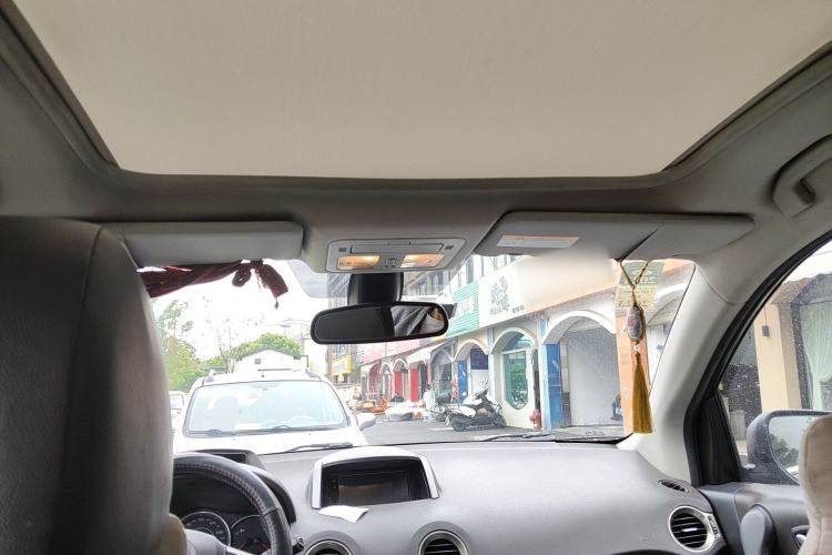 Used Renault Koleos 2013 2.5L 4x4 Comfort Edition Headliner