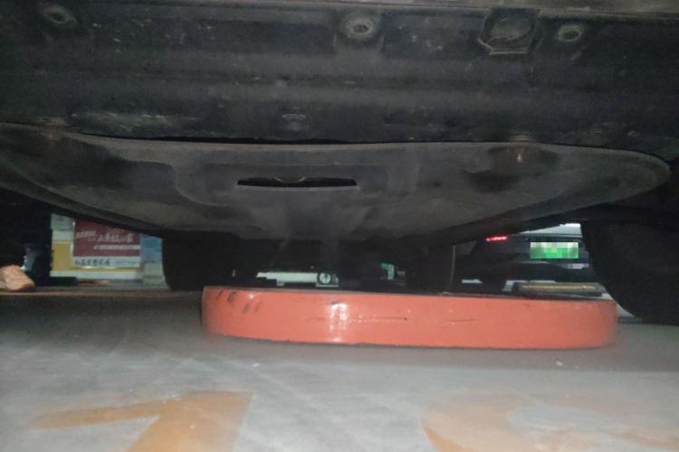 Used Renault Koleos 2013 2.5L 4x4 Comfort Edition Chassis Front
