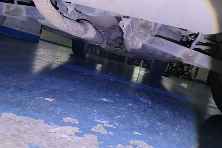 Used Renault Koleos 2013 2.5L Two-Wheel-Drive Urban Edition Chassis Rear