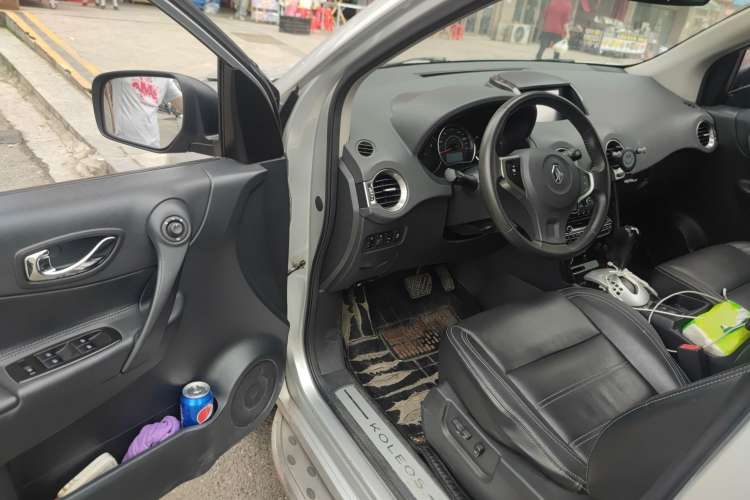 Used Renault Koleos 2013 2.5L Two-Wheel Drive Comfort Edition Driver Seat