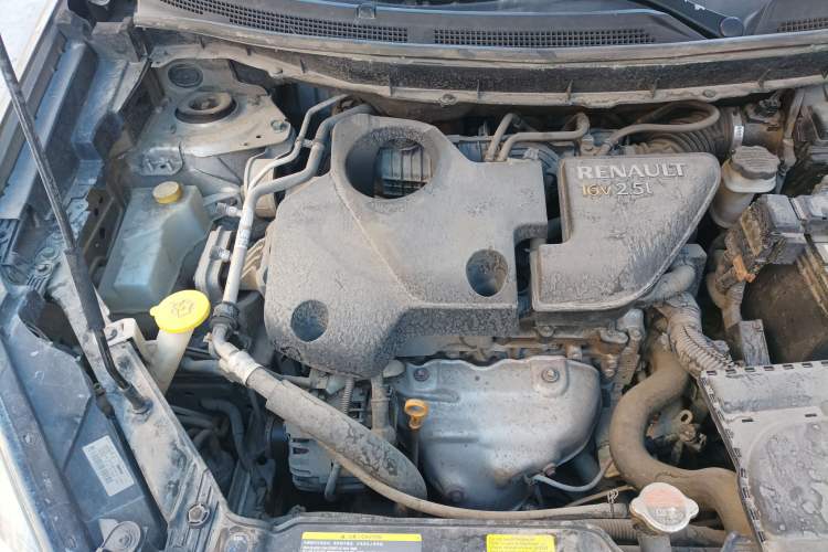 Used Renault Koleos 2013 2.5L Two-Wheel-Drive Urban Edition Engine Bay Right