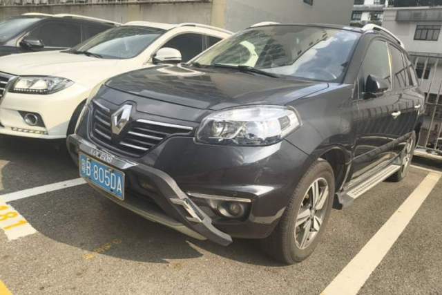 Used Renault Koleos 2013 2.5L 4x4 Comfort Edition with Navigation