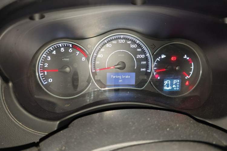 Used Renault Koleos 2013 2.5L 4x4 Comfort Edition Instrument Cluster