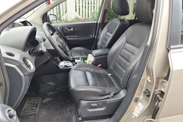 Used Renault Koleos 2013 2.5L Two-Wheel Drive Comfort Edition Left Front Seat