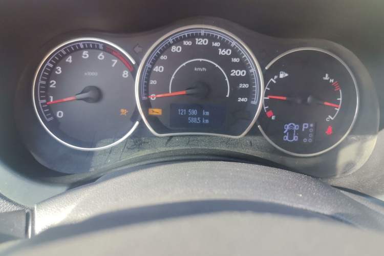Used Renault Koleos 2013 2.5L Two-Wheel Drive Comfort Edition Odometer Close Up