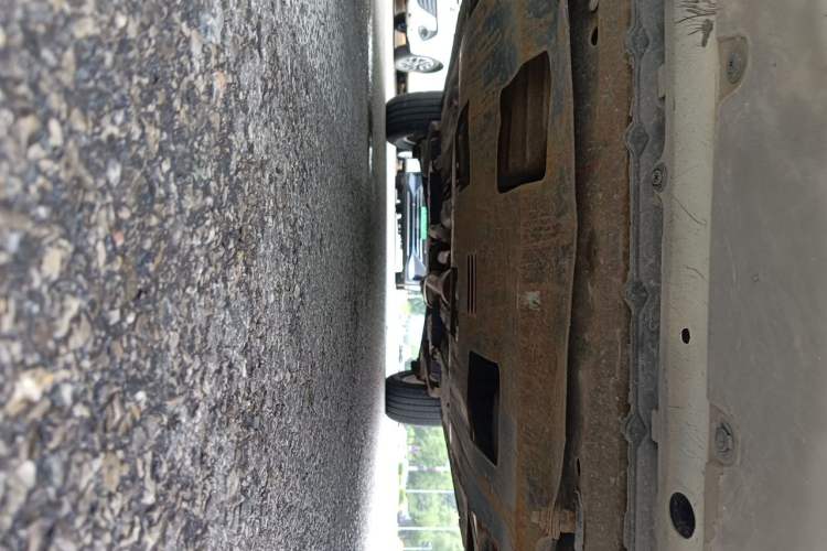 Used Renault Koleos 2013 2.5L 4x4 Comfort Edition Chassis Front
