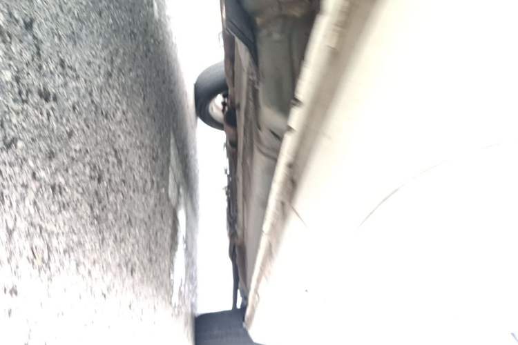 Used Renault Koleos 2013 2.5L 4x4 Comfort Edition Chassis Rear Right