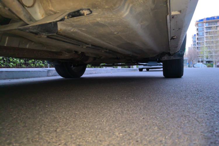 Used Renault Koleos 2013 2.5L Two-Wheel Drive Comfort Edition Chassis Rear Right