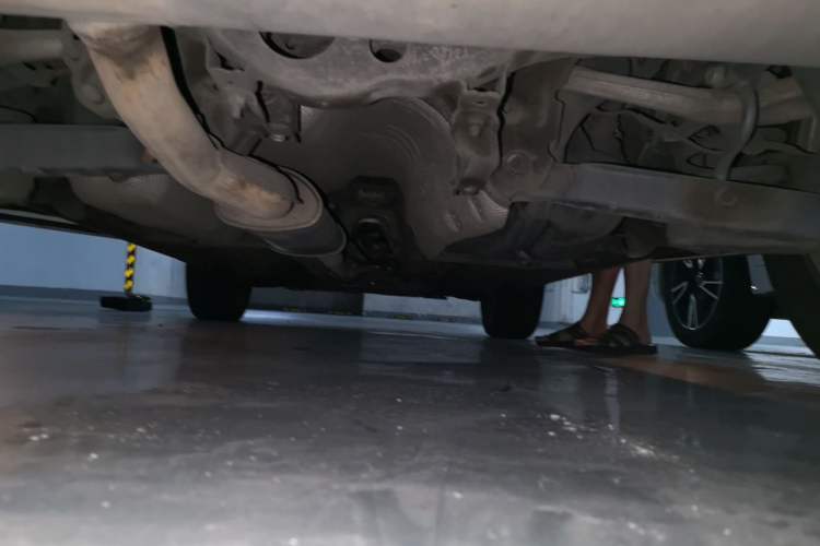 Used Renault Koleos 2013 2.5L Two-Wheel Drive Comfort Edition Chassis Rear