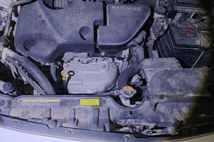 Used Renault Koleos 2013 2.5L Two-Wheel Drive Comfort Edition with Navigation Engine Bay