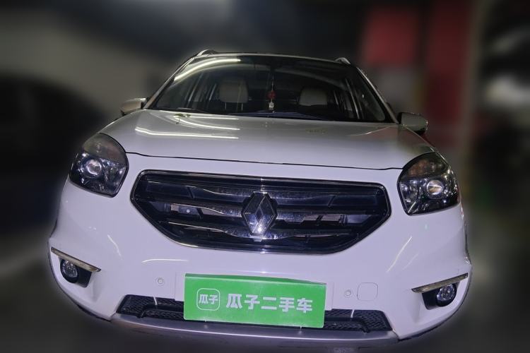 Used Renault Koleos 2013 2.5L Two-Wheel Drive Comfort Edition with Navigation Front