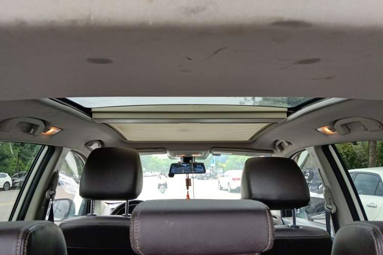 Used Renault Koleos 2013 2.5L 4x4 Comfort Edition Headliner