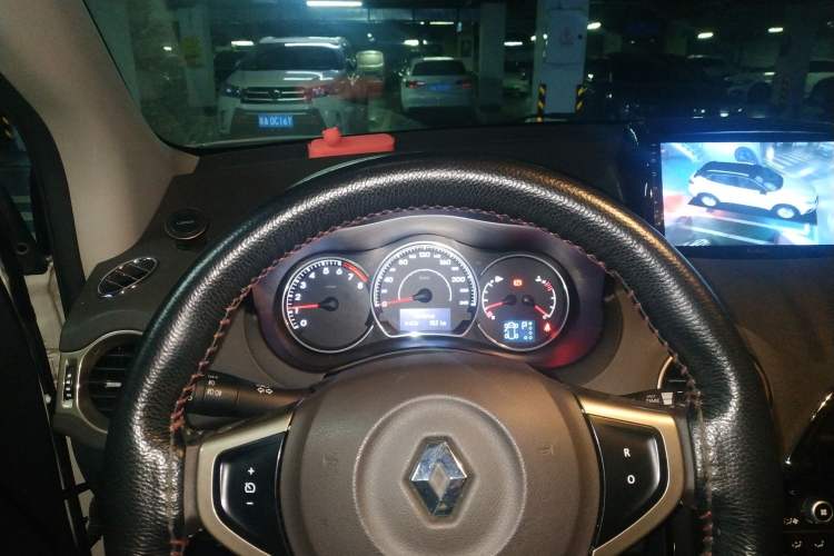 Used Renault Koleos 2013 2.5L 4x4 Comfort Edition Instrument Cluster